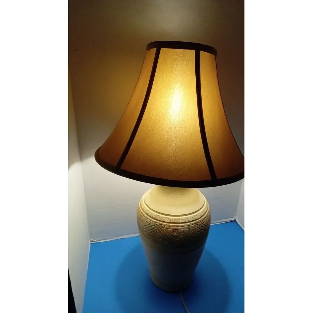 Vintage Style‎ Table Lamp Textured Ceramic Vase Shape Accent Lighting